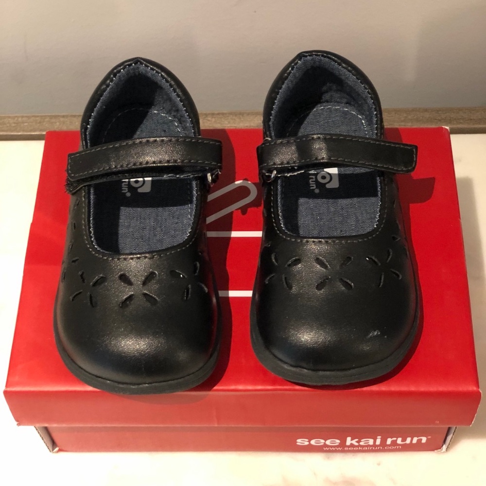 Like New See Kai Run Mary Janes